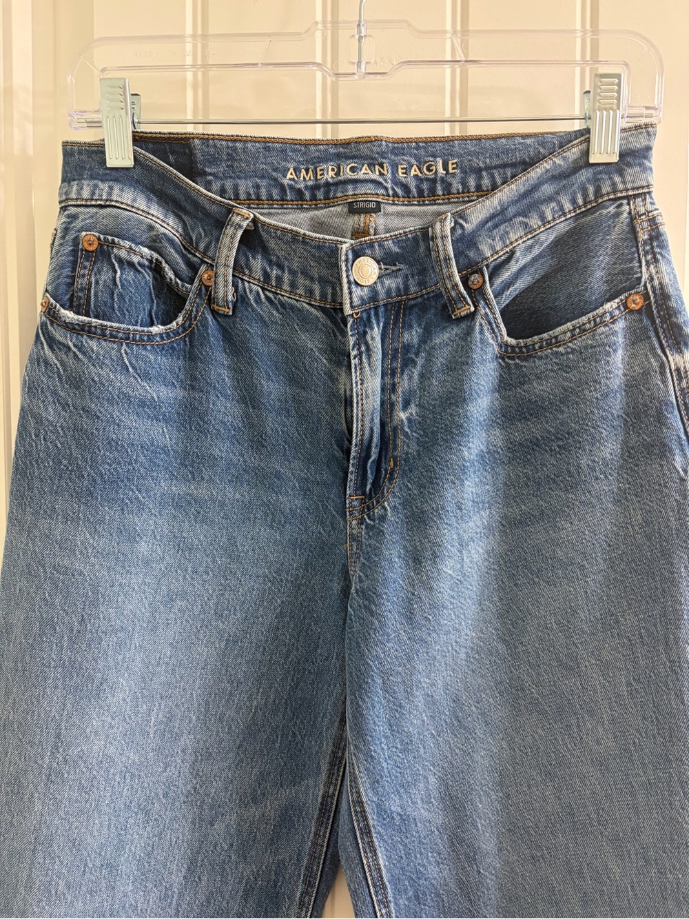American Eagle Low-Rise Baggy Ultra Wide-Leg Jeans 0 - Picture 4 of 10